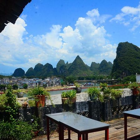 En Attendant Godot Youth Hostel Yangshuo Exterior foto